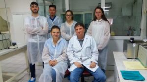 Semtest BVN, Material seminal taur, Susţinem învăţământul, investim în educaţie 3 elevi practica semtest